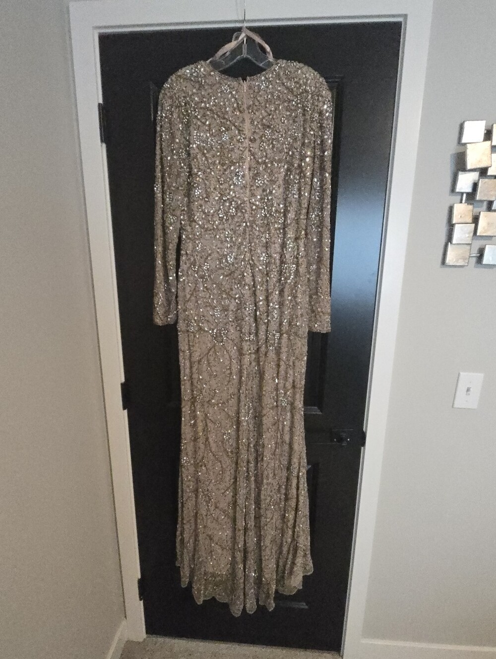 Mac Duggal Gold Long-Sleeve Sequin Evening Gown - Picture 7 of 7